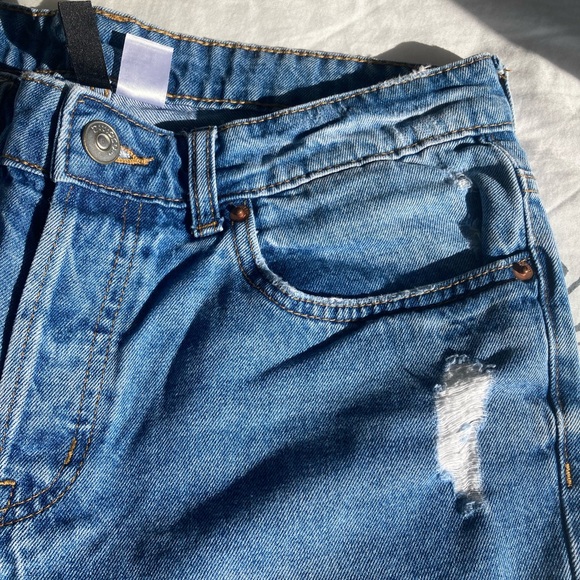 H&M Ripped Skinny Jeans - Picture 6 of 14